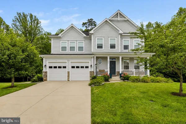 $4,100 | 4900 Quixote Court, Woodbridge, VA 22193