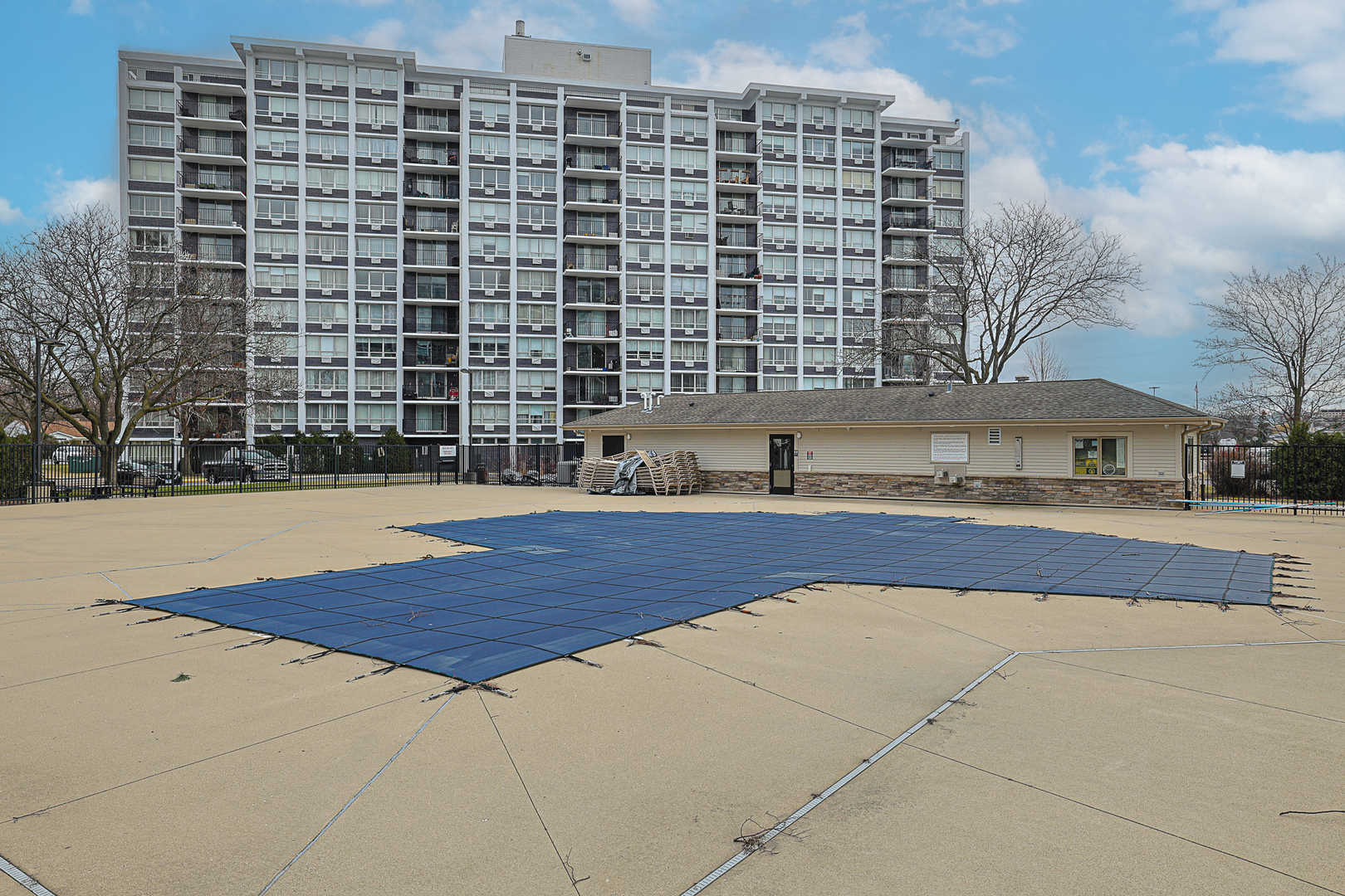 8815 West Golf Road, Unit 6I Niles, IL 60714 - Photo 28 of 28 Gallery Image 28