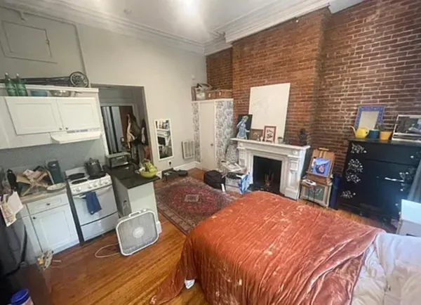 $2,300 | 114 Marlborough Street, Unit 2R, Boston, MA 02116