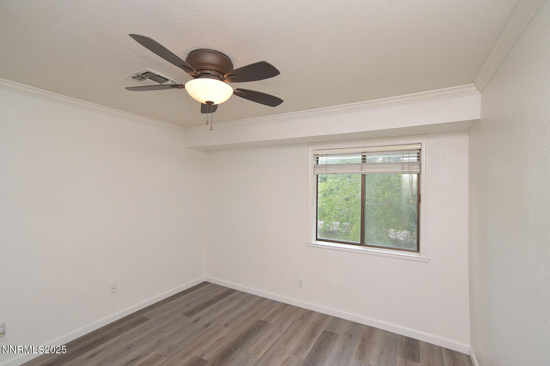 4585 Reggie Road Reno, NV 89502 - Photo 11 of 23 bDSC_0364