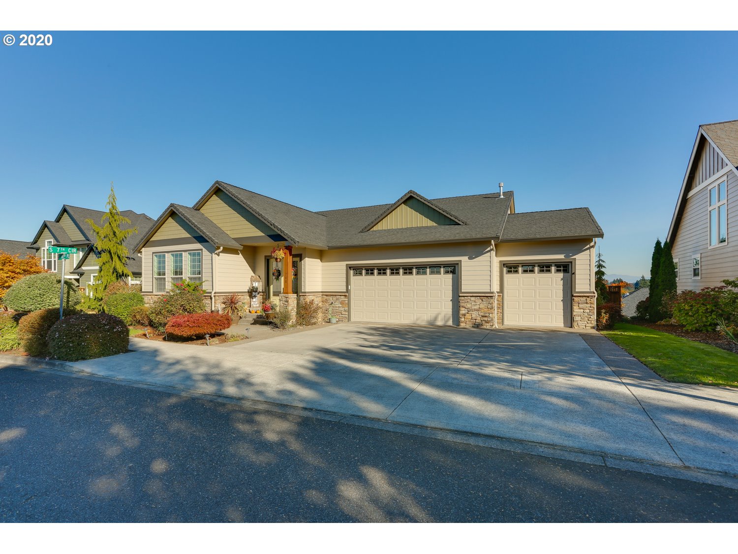 700 South 14th Place Ridgefield, WA 98642 - Photo 2 of 32