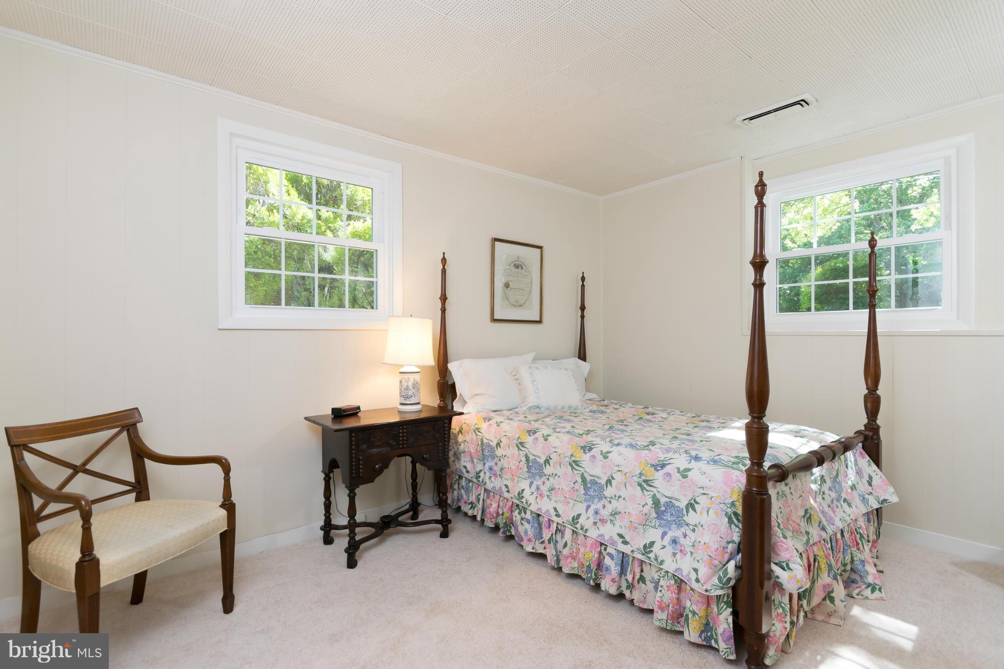 8621 Bradgate Road Alexandria, VA 22308 - Photo 19 of 30 Bedroom #4