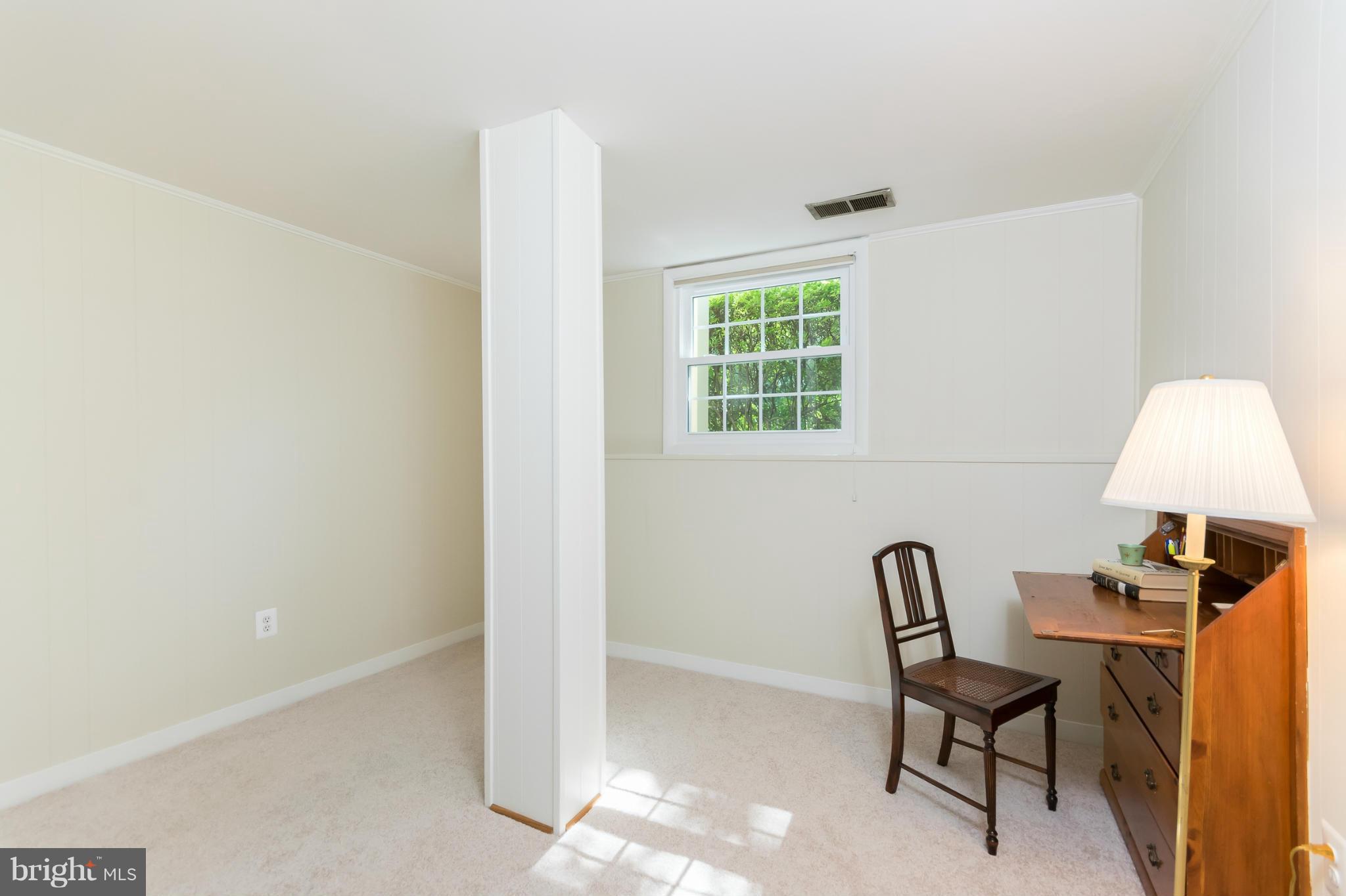 8621 Bradgate Road Alexandria, VA 22308 - Photo 20 of 30 Bedroom #5
