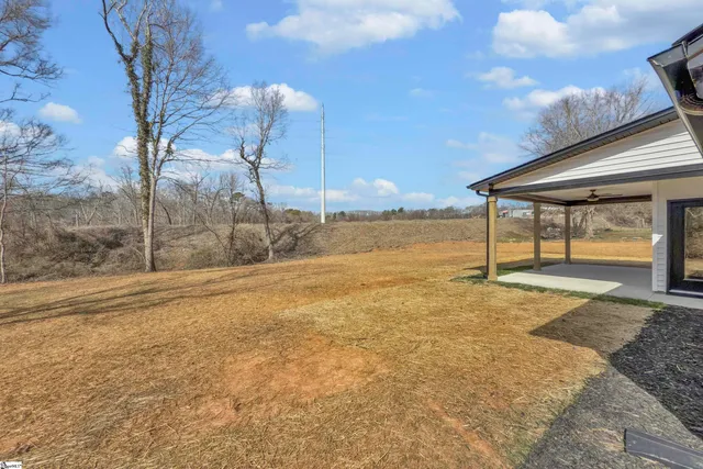 $388,000 | 1037 West Broad Street, Iva, SC 29655