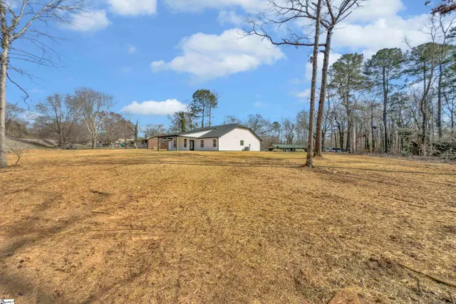 $388,000 | 1037 West Broad Street, Iva, SC 29655