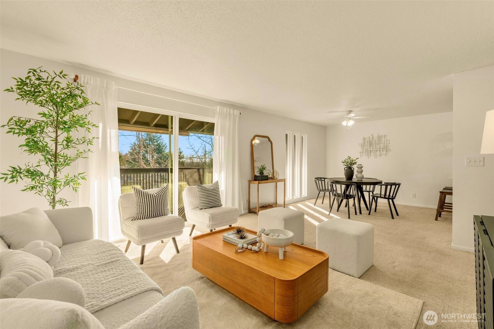 1425 South Puget Drive, Unit I5 Renton, WA 98055 - Photo 4 of 22