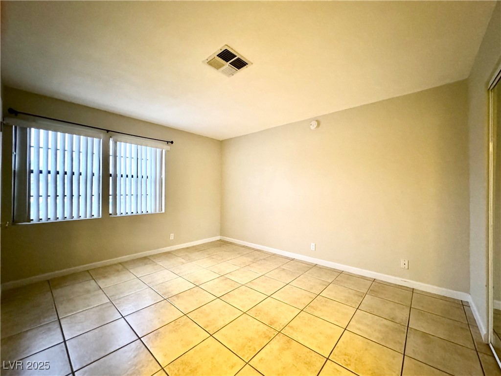 7289 Topeka Drive Las Vegas, NV 89147 - Photo 11 of 15