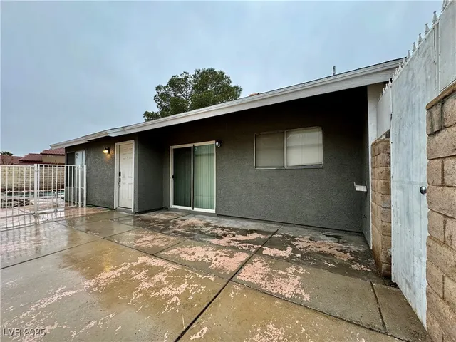 $1,750 | 7289 Topeka Drive, Las Vegas, NV 89147