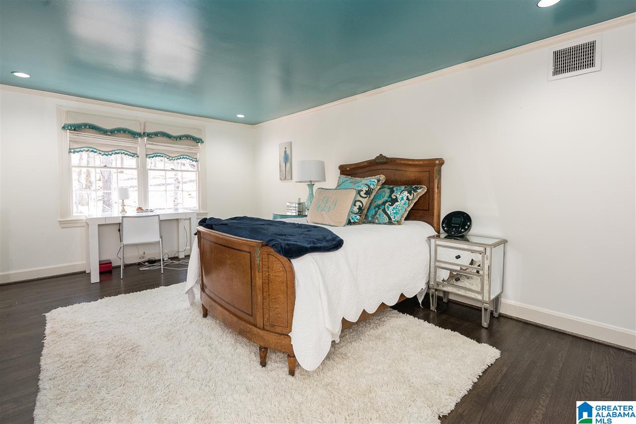 3301 Overcrest Road Birmingham, AL 35223 - Photo 37 of 50