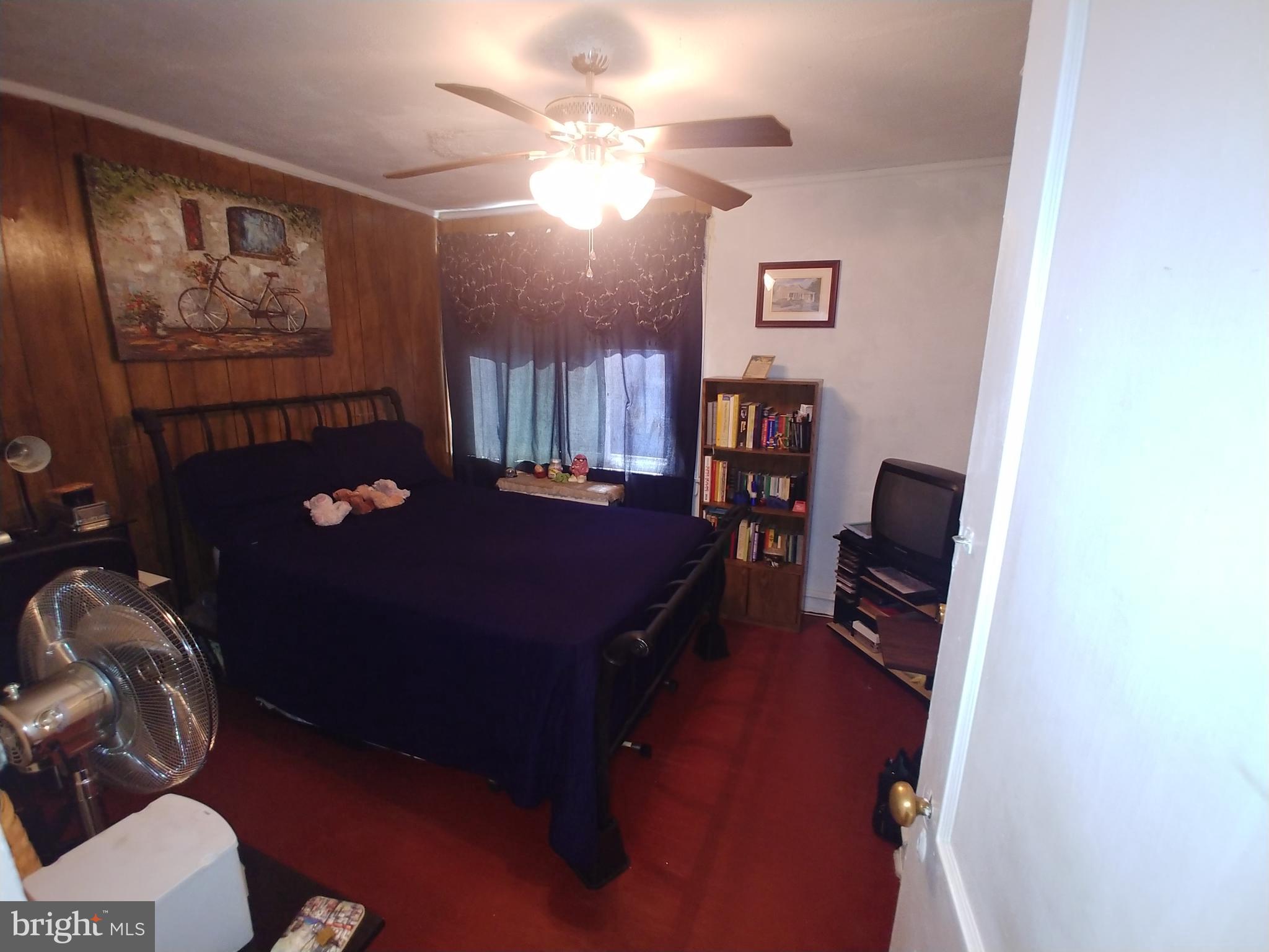 515 Timberlake Road Upper Darby, PA 19082 - Photo 5 of 21