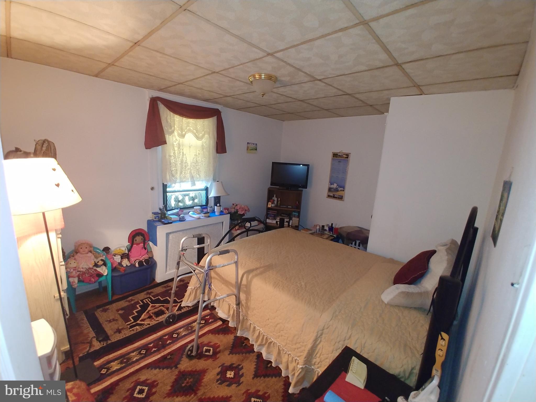 515 Timberlake Road Upper Darby, PA 19082 - Photo 8 of 21
