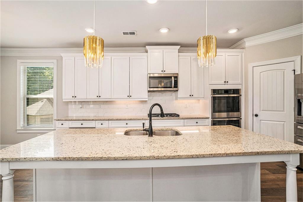 305 Rahm Way Hampton, GA 30228 - Photo 15 of 51