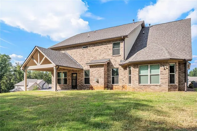 $665,000 | 305 Rahm Way, Hampton, GA 30228