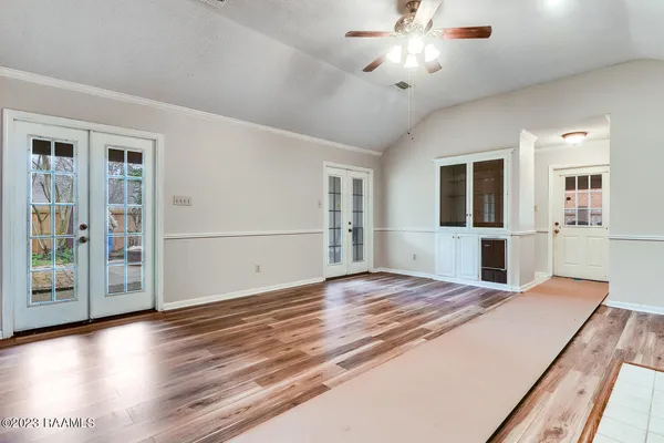 $1,800 | 101 Chateau Place, Lafayette, LA 70503