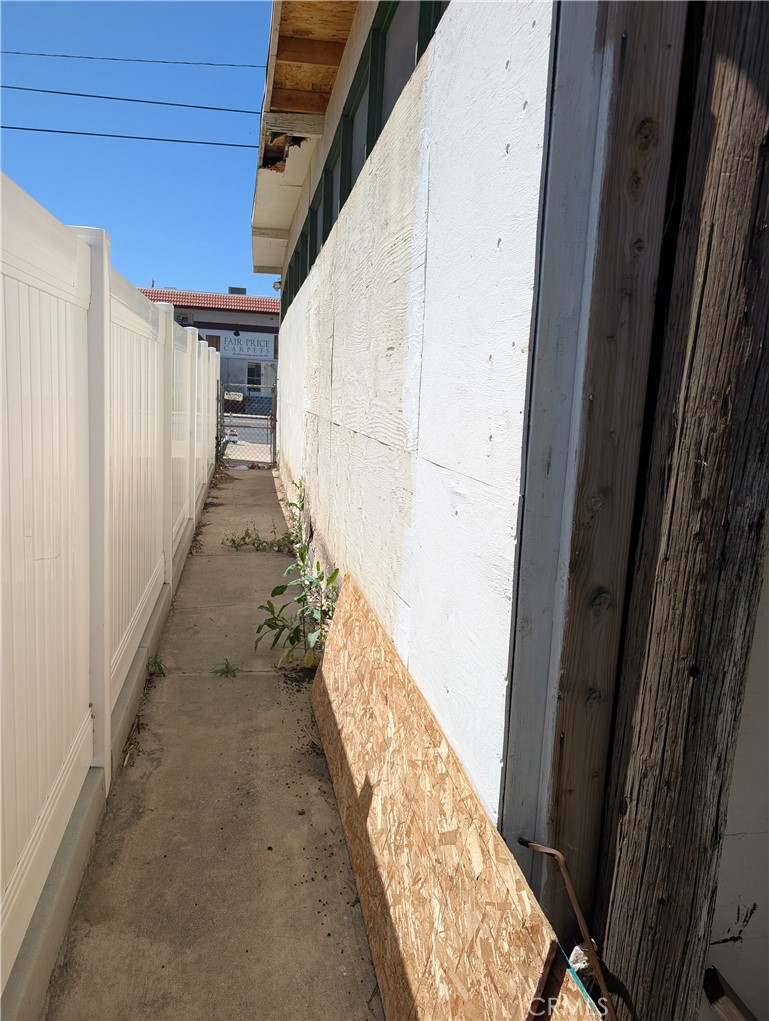 1071 Center Street Riverside, CA 92507 - Photo 6 of 24 a view of balcony
