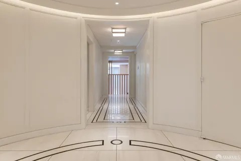 a picture of city view