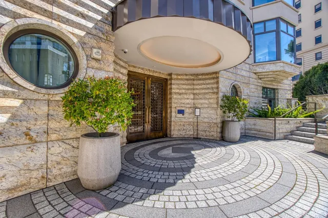 $2,050,000 | 875 California Street, Unit 403, San Francisco, CA 94108