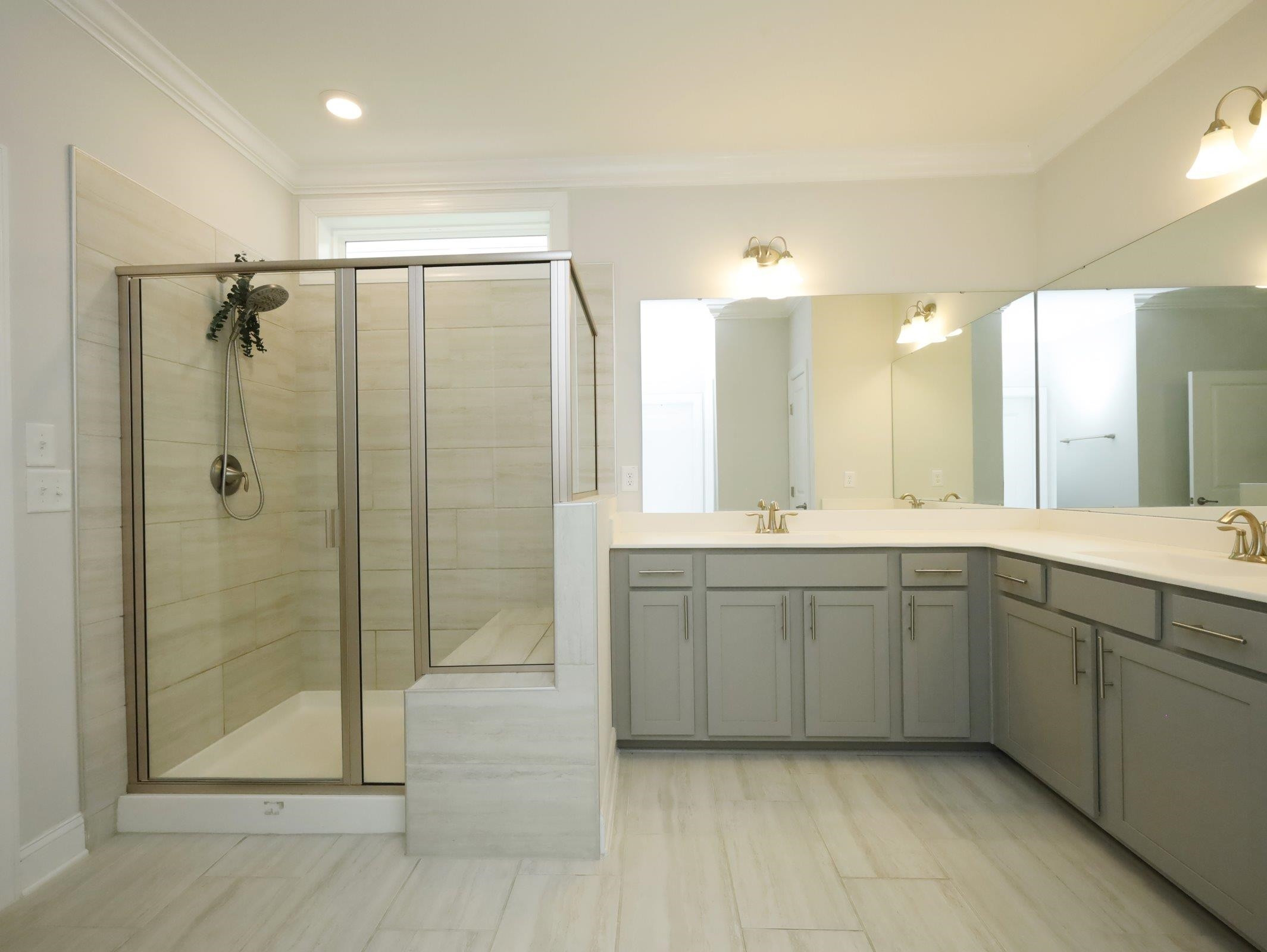 162 Ivory Lane Raleigh, NC 27610 - Photo 17 of 35 Primary Bathroom