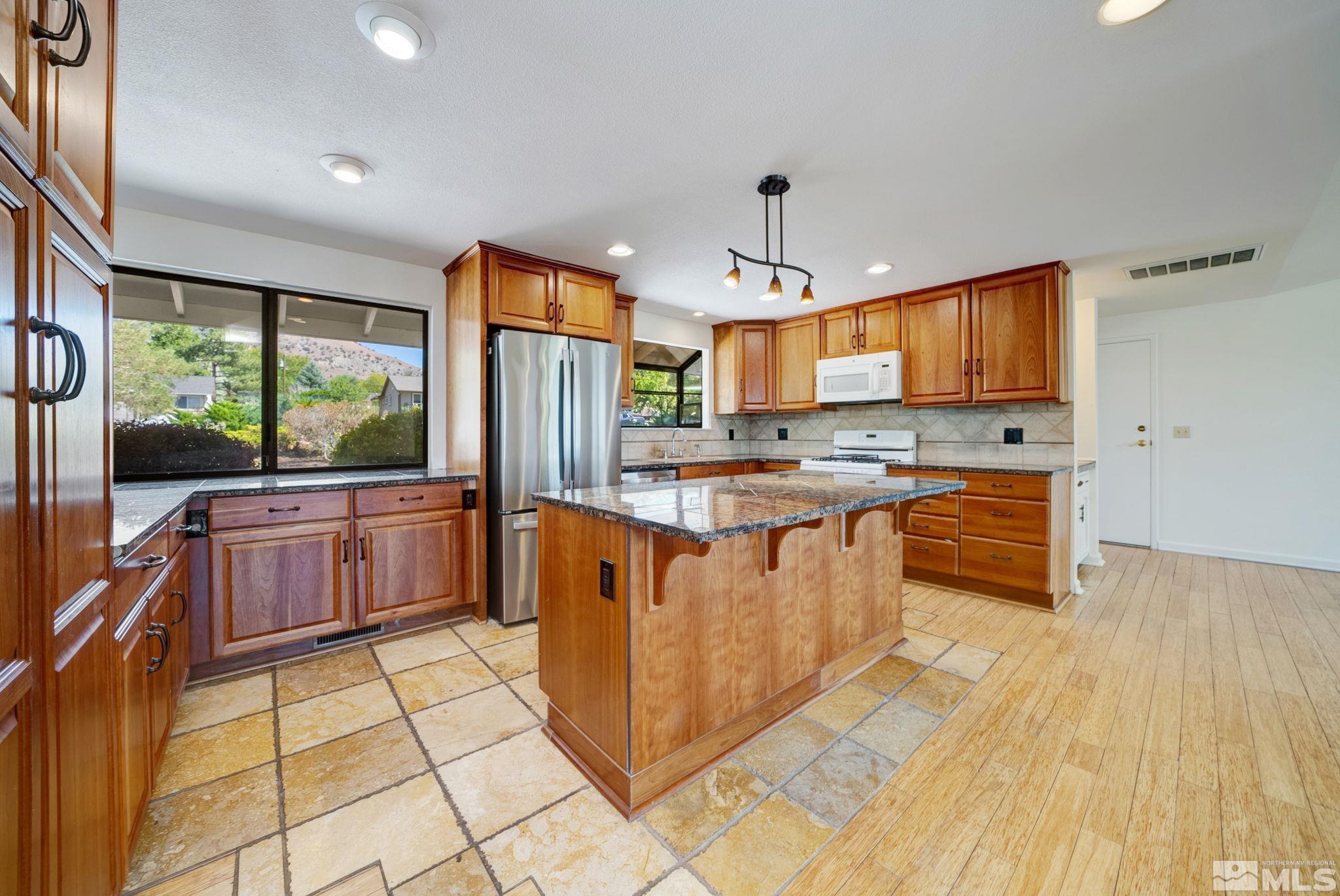13895 Kewanna Trail Reno, NV 89521 - Photo 11 of 40 Photo 11