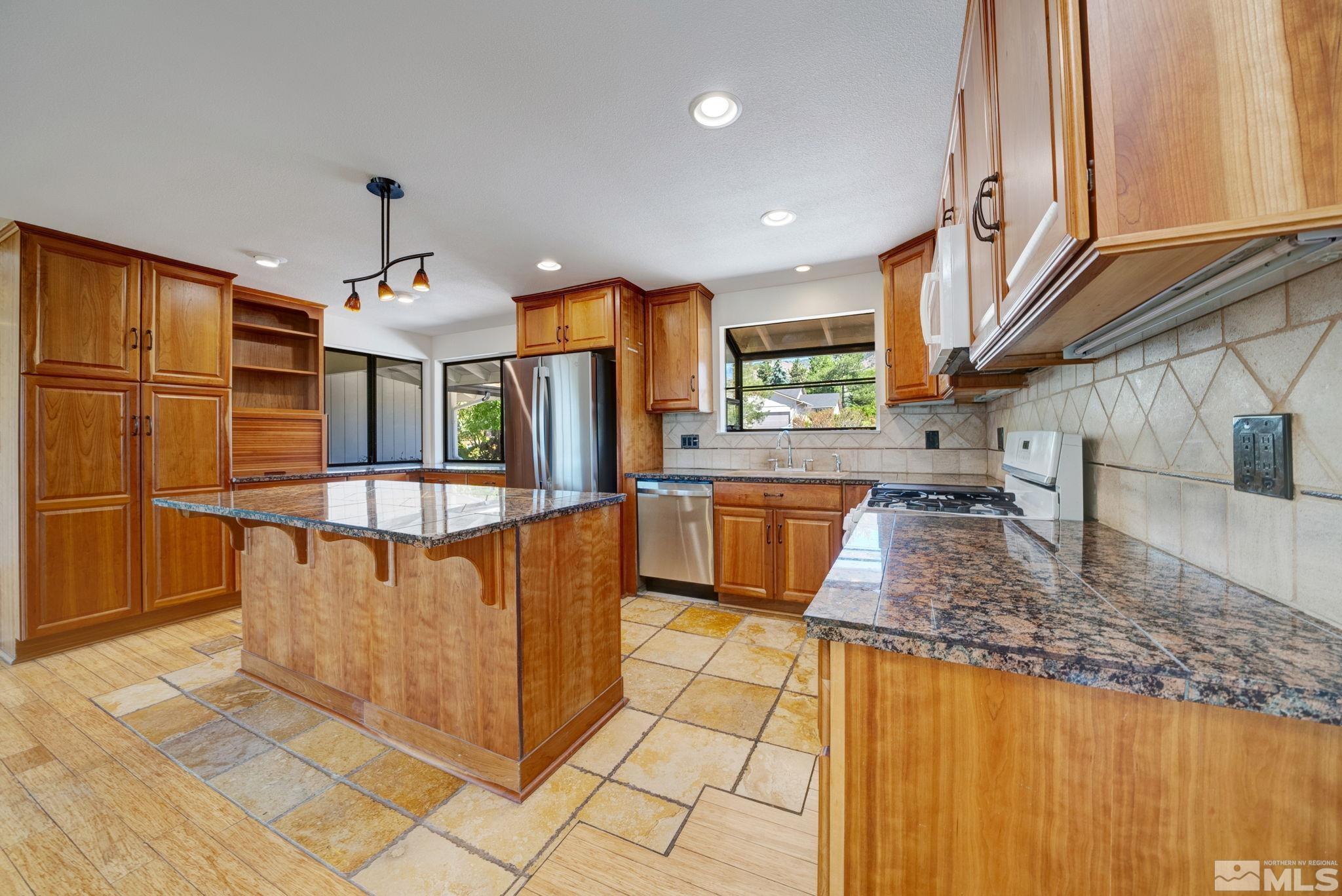 13895 Kewanna Trail Reno, NV 89521 - Photo 12 of 40 Photo 12