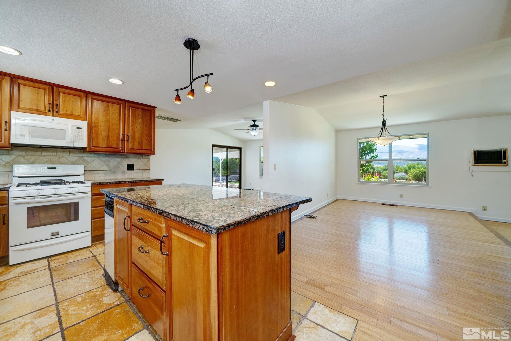 13895 Kewanna Trail Reno, NV 89521 - Photo 13 of 40 Photo 13