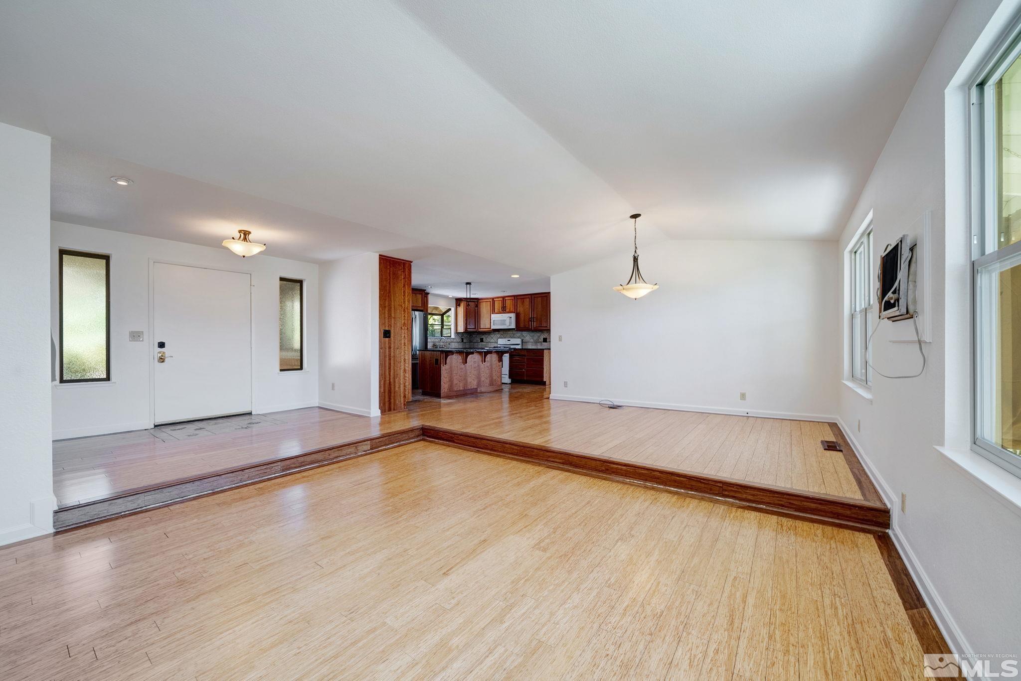 13895 Kewanna Trail Reno, NV 89521 - Photo 10 of 40 Photo 10