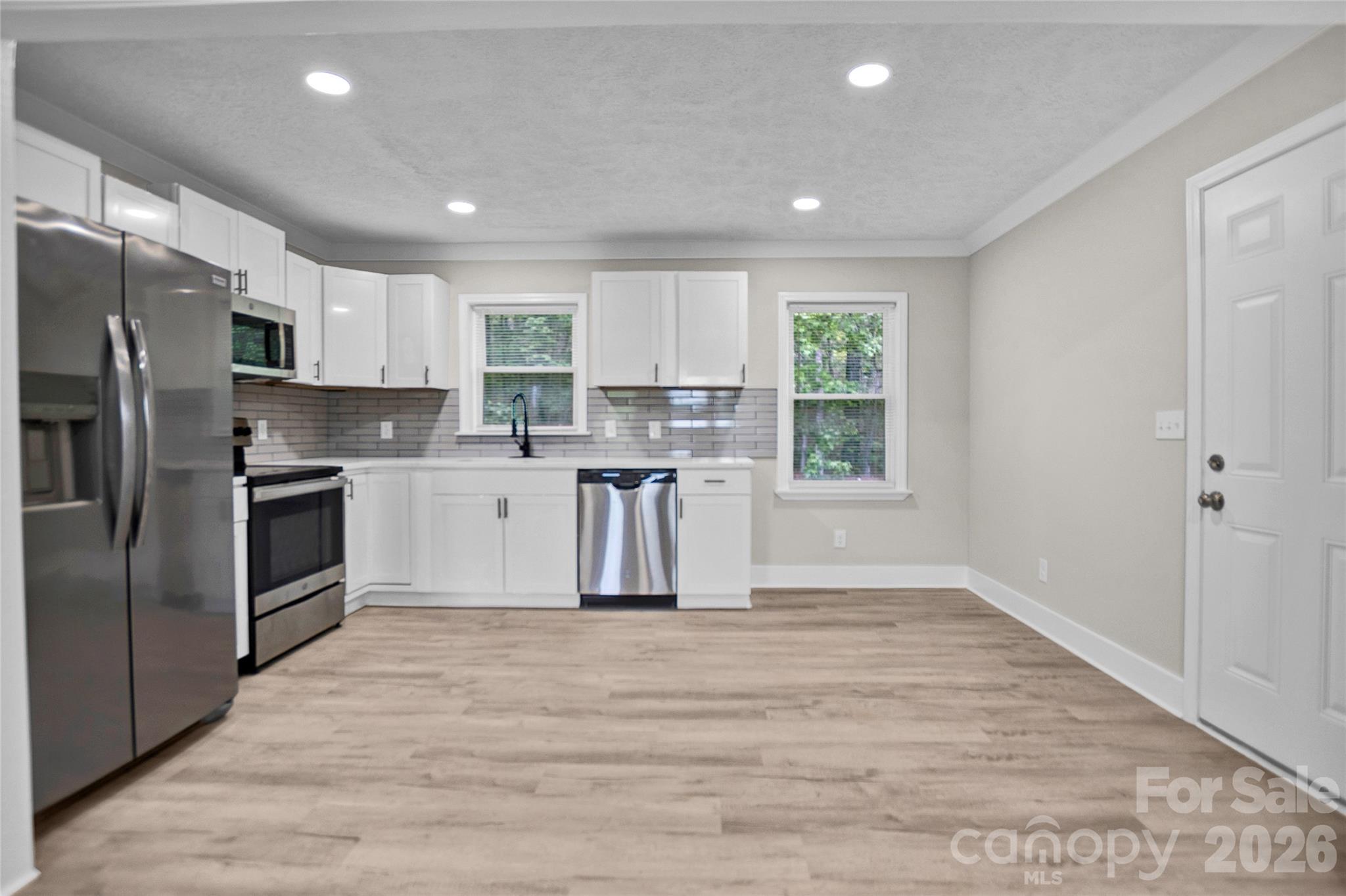 6957 Vintage Road Lilesville, NC 28091 - Photo 4 of 21