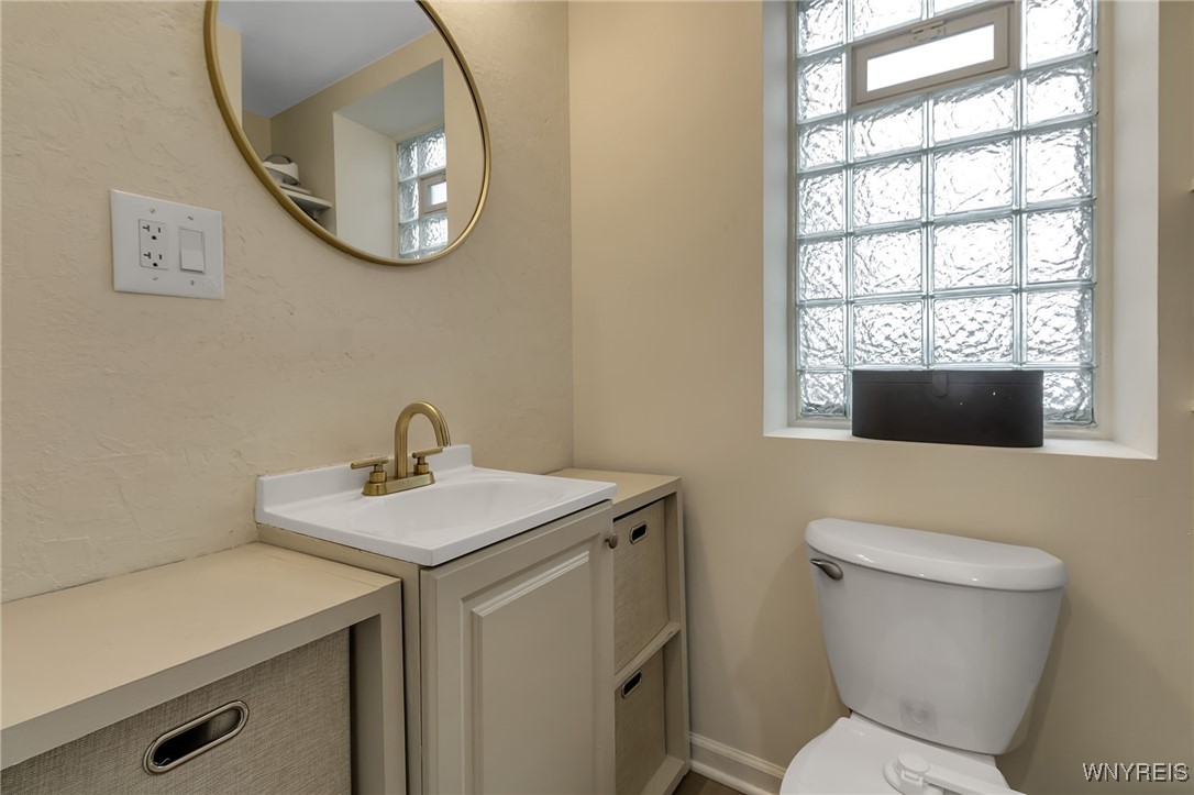 190 Mill Street Amherst, NY 14221 - Photo 13 of 30