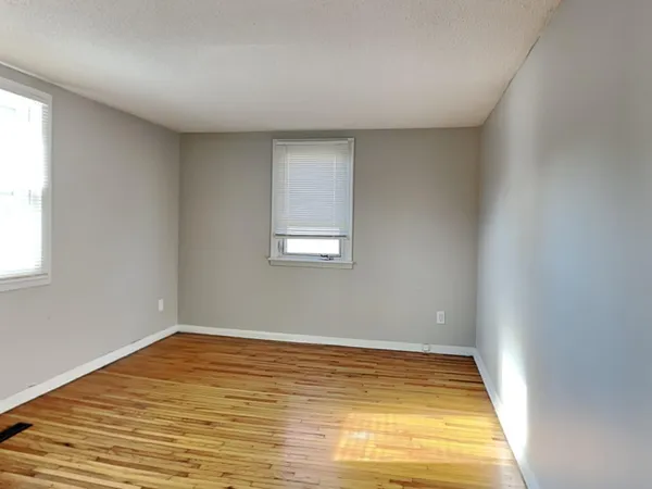 $1,675 | 5415 Emerson Avenue North, Minneapolis, MN 55430