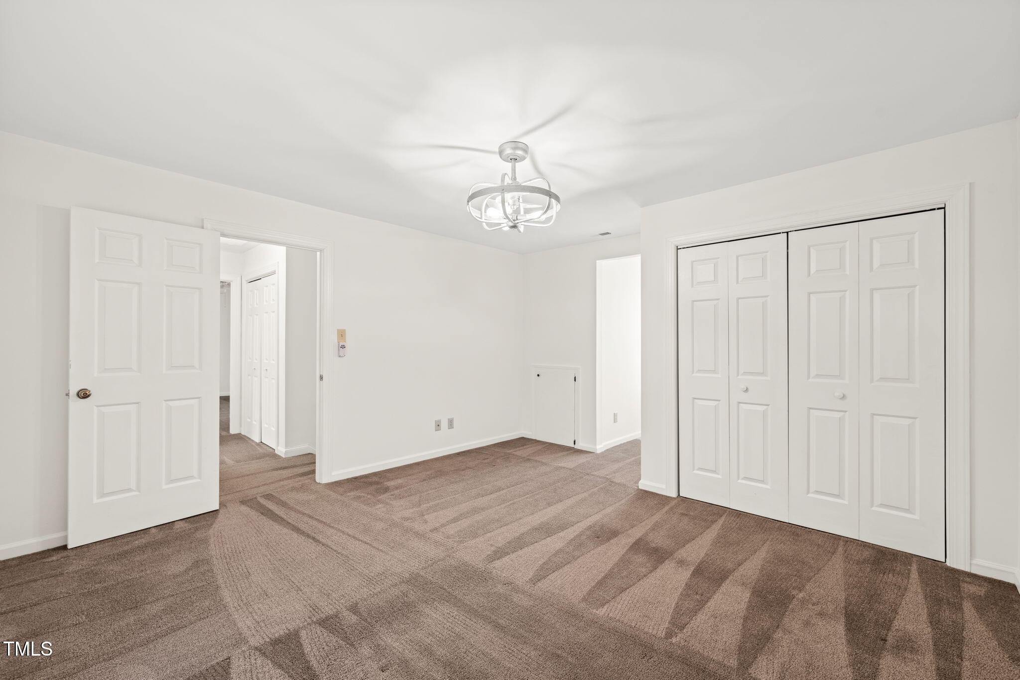 7304 Wilderness Road Raleigh, NC 27613 - Photo 21 of 31 25-web-or-mls-DSC06855