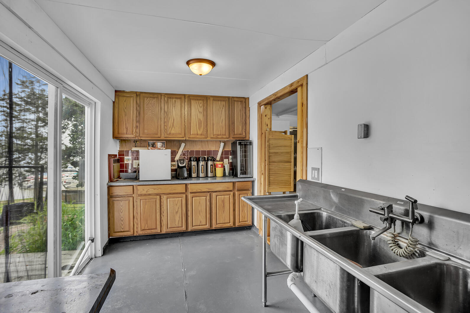 100 Portage Lake Road Munith, MI 49259 - Photo 24 of 38 0N0A3640
