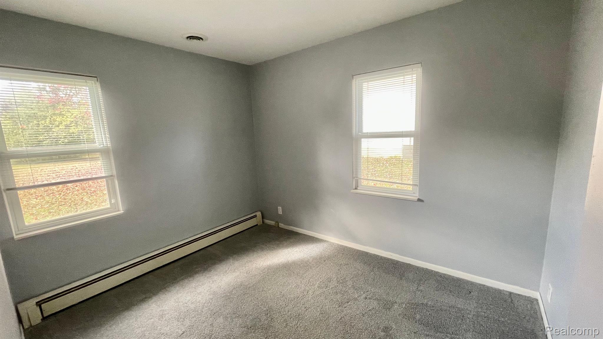237 Elms Road Flushing, MI 48433 - Photo 27 of 69 Bedroom 2