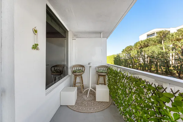 $2,950 | 3450 South Ocean Boulevard, Unit 1050, Palm Beach, FL 33480