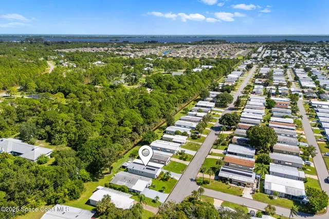 $225,000 | 1331 Barefoot Circle, Barefoot Bay, FL 32976