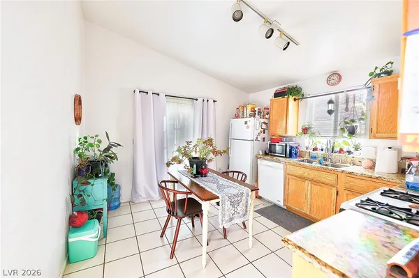 $1,995 | 8257 Cactus Root Court, Las Vegas, NV 89129