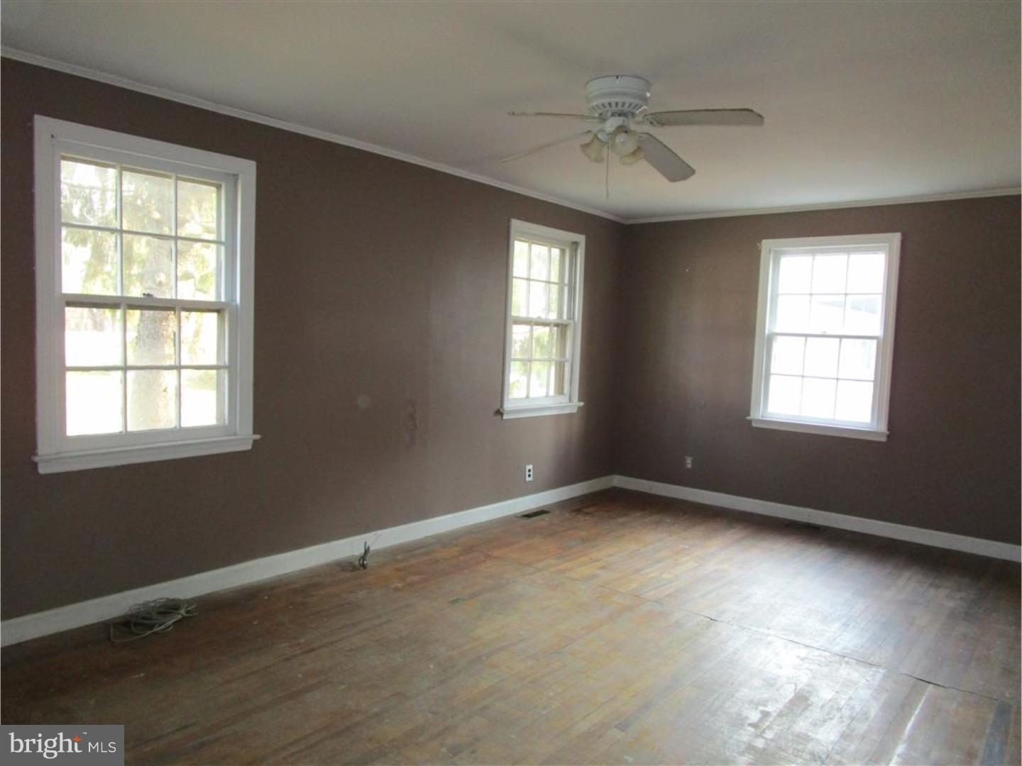 119 Edison Road Cherry Hill, NJ 08034 - Photo 11 of 18