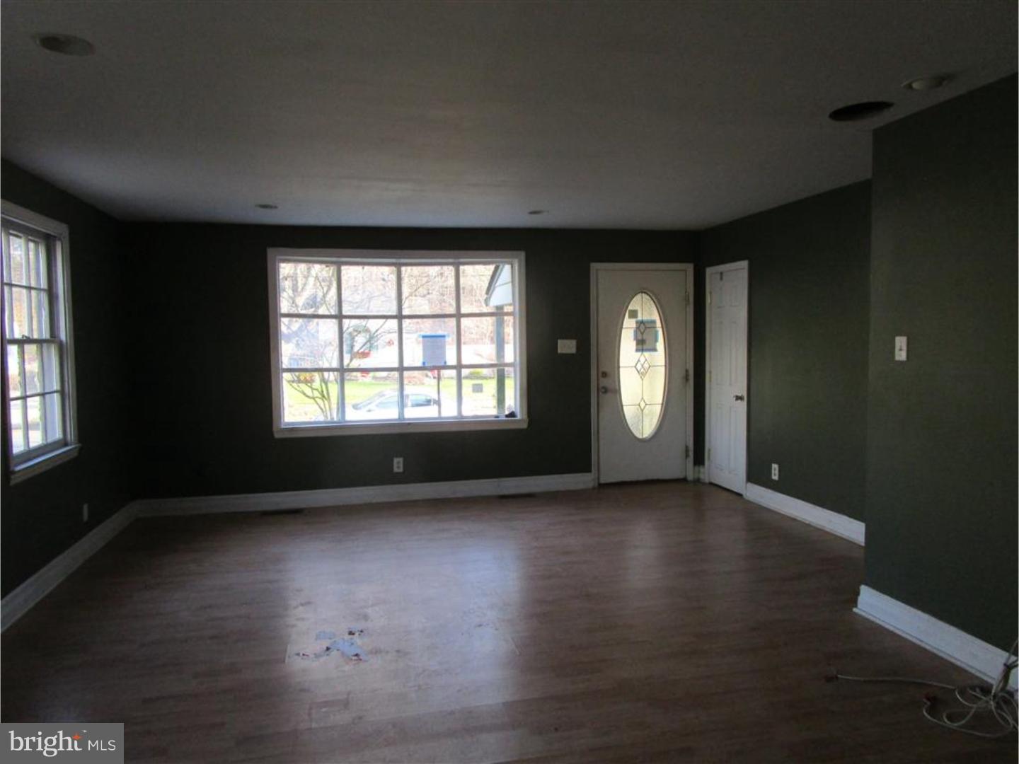 119 Edison Road Cherry Hill, NJ 08034 - Photo 4 of 18