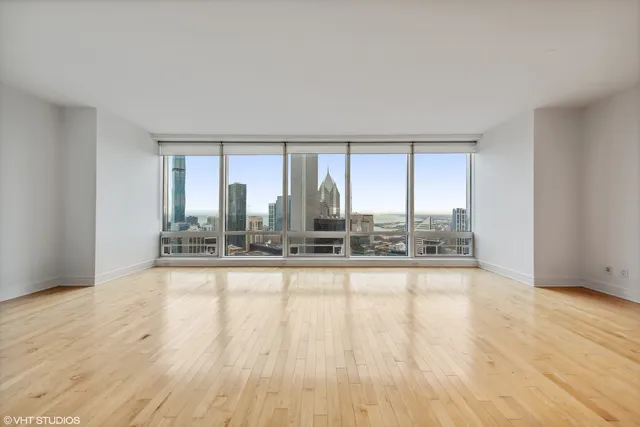 $7,300 | 401 North Wabash Avenue, Unit 46H, Chicago, IL 60611