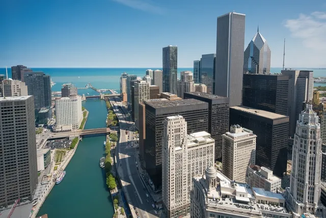 $7,300 | 401 North Wabash Avenue, Unit 46H, Chicago, IL 60611