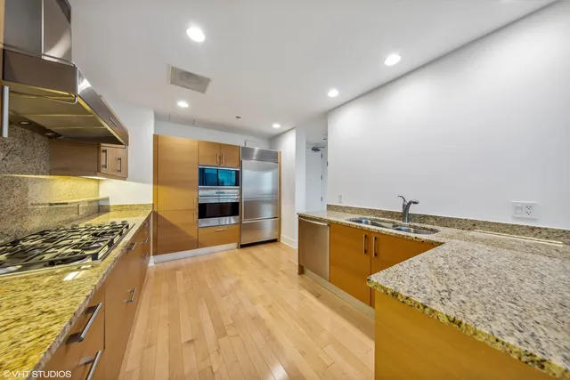 $7,300 | 401 North Wabash Avenue, Unit 46H, Chicago, IL 60611