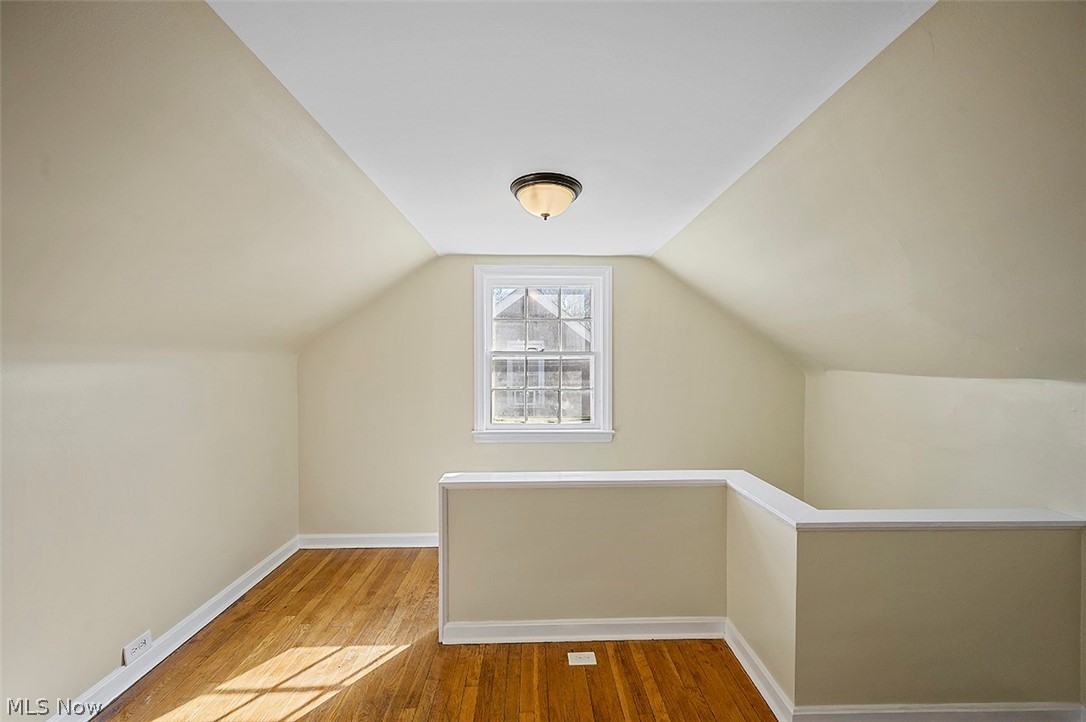 3518 Cummings Road Cleveland, OH 44118 - Photo 9 of 16 Gallery Image 9