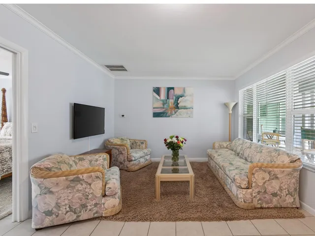 $359,999 | 1820 South Ocean Boulevard, Delray Beach, FL 33483