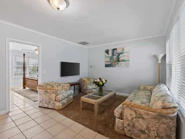 $359,999 | 1820 South Ocean Boulevard, Delray Beach, FL 33483