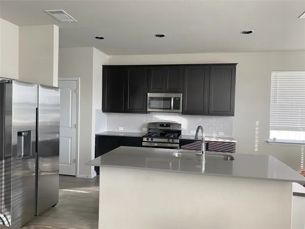 $1,940 | 211 Living Reef Drive, Maxwell, TX 78656