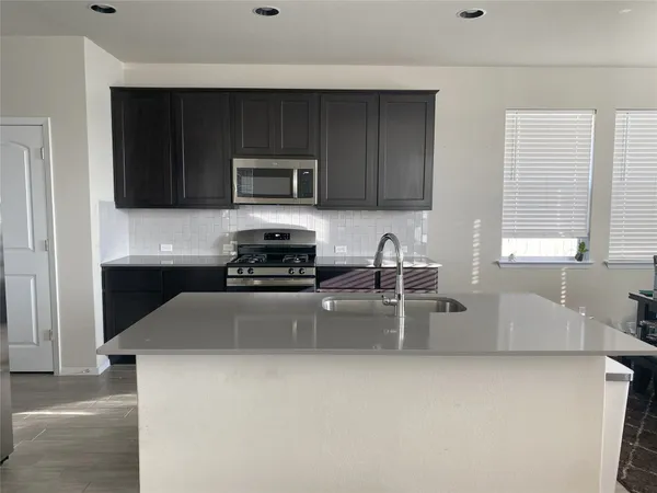 $1,940 | 211 Living Reef Drive, Maxwell, TX 78656