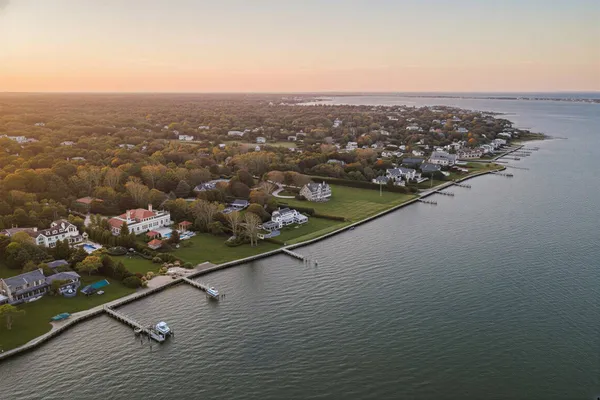 $10,995,000 | 7 Cross Road, Remsenburg, NY 11960