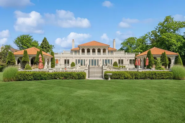 a view of a lake with houses