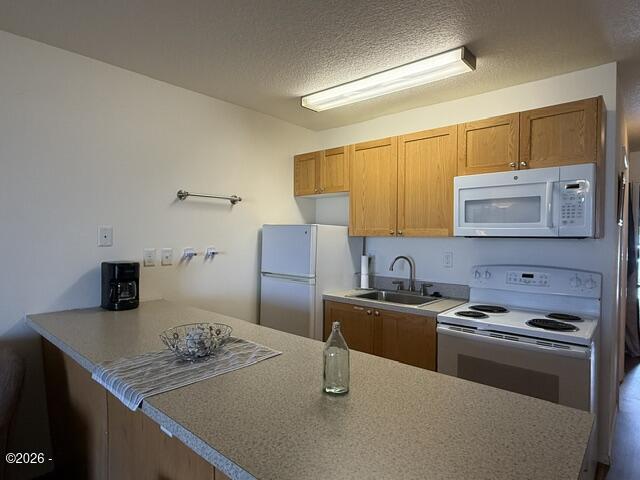 145 Northwest Inlet Avenue, Unit 101 Lincoln City, OR 97367 - Photo 10 of 16 IMG_1961