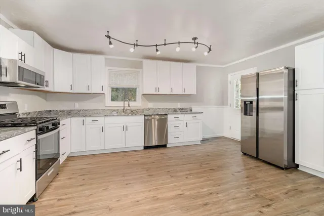 $449,900 | 475 Company Farm Road, Aspers, PA 17304