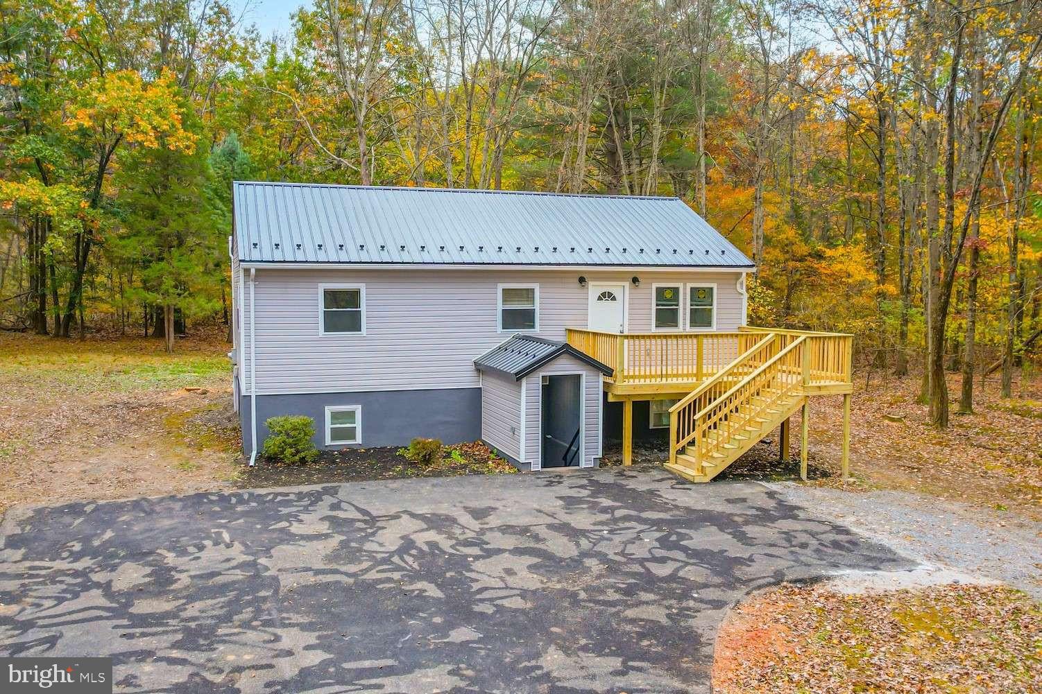 475 Company Farm Road Aspers, PA 17304 - Photo 4 of 45 a view of a house with backyard and trees